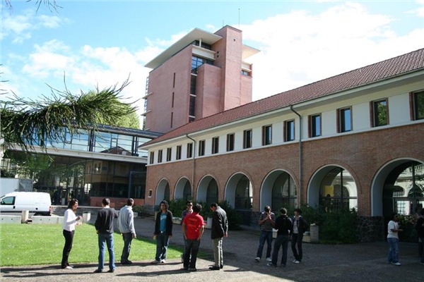 Blaise Pascal University Master Scholarships in France 2015