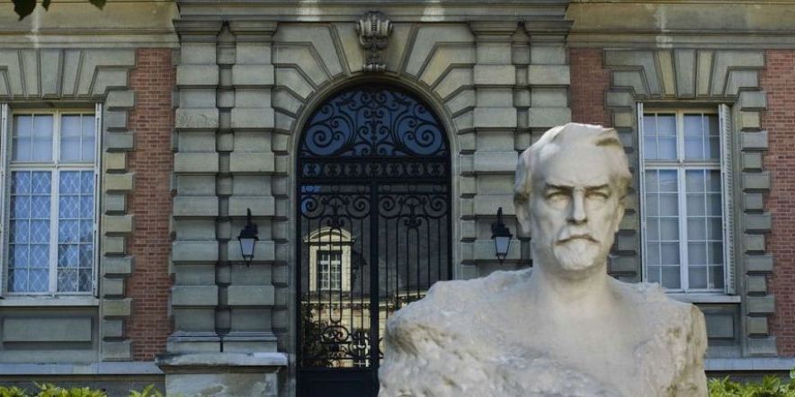 International PhD Scholarship in Life Sciences and Biomedicine at Pasteur-Paris University, France,2017