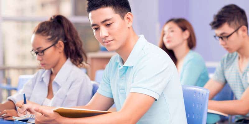 College of Medical and Dental Sciences Postgraduate Global Scholarships for Excellence in UK, 2017