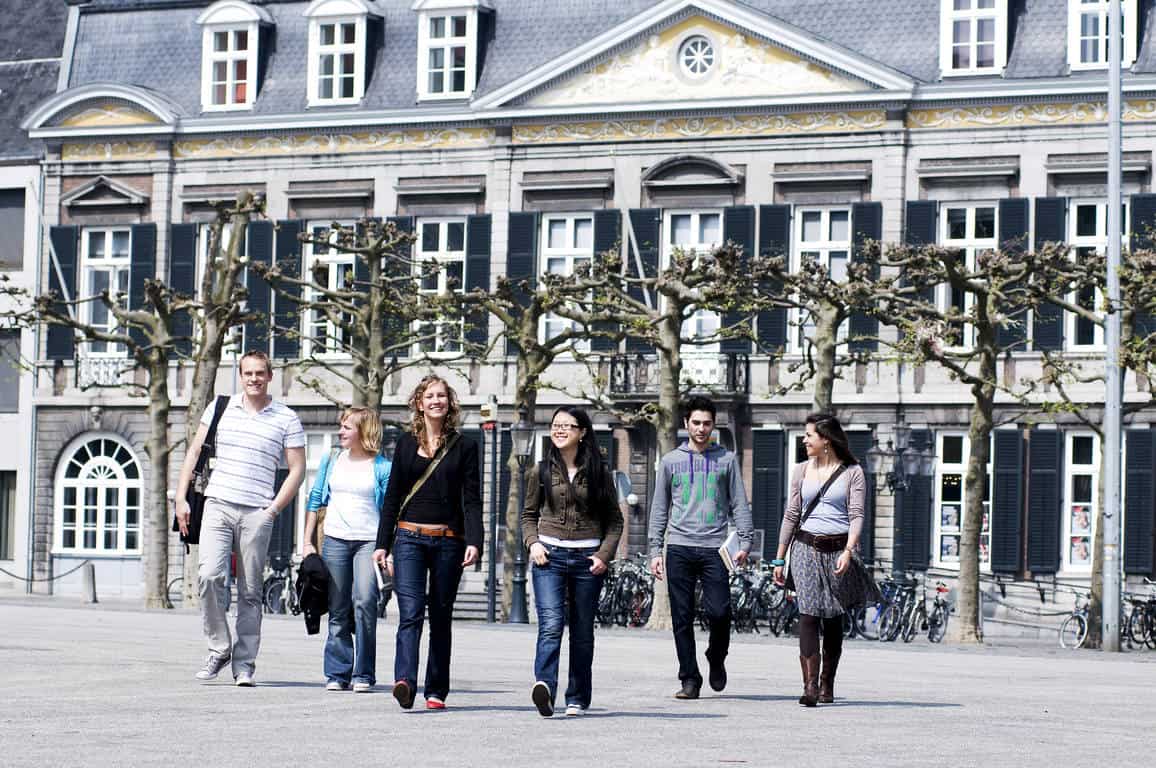 International Scholarships for Masters Programme at Maastricht University in Netherlands, 2017