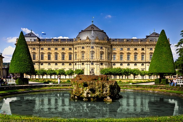 Master’s and Doctoral Scholarships Programme at University of Würzburg Germany, 2017