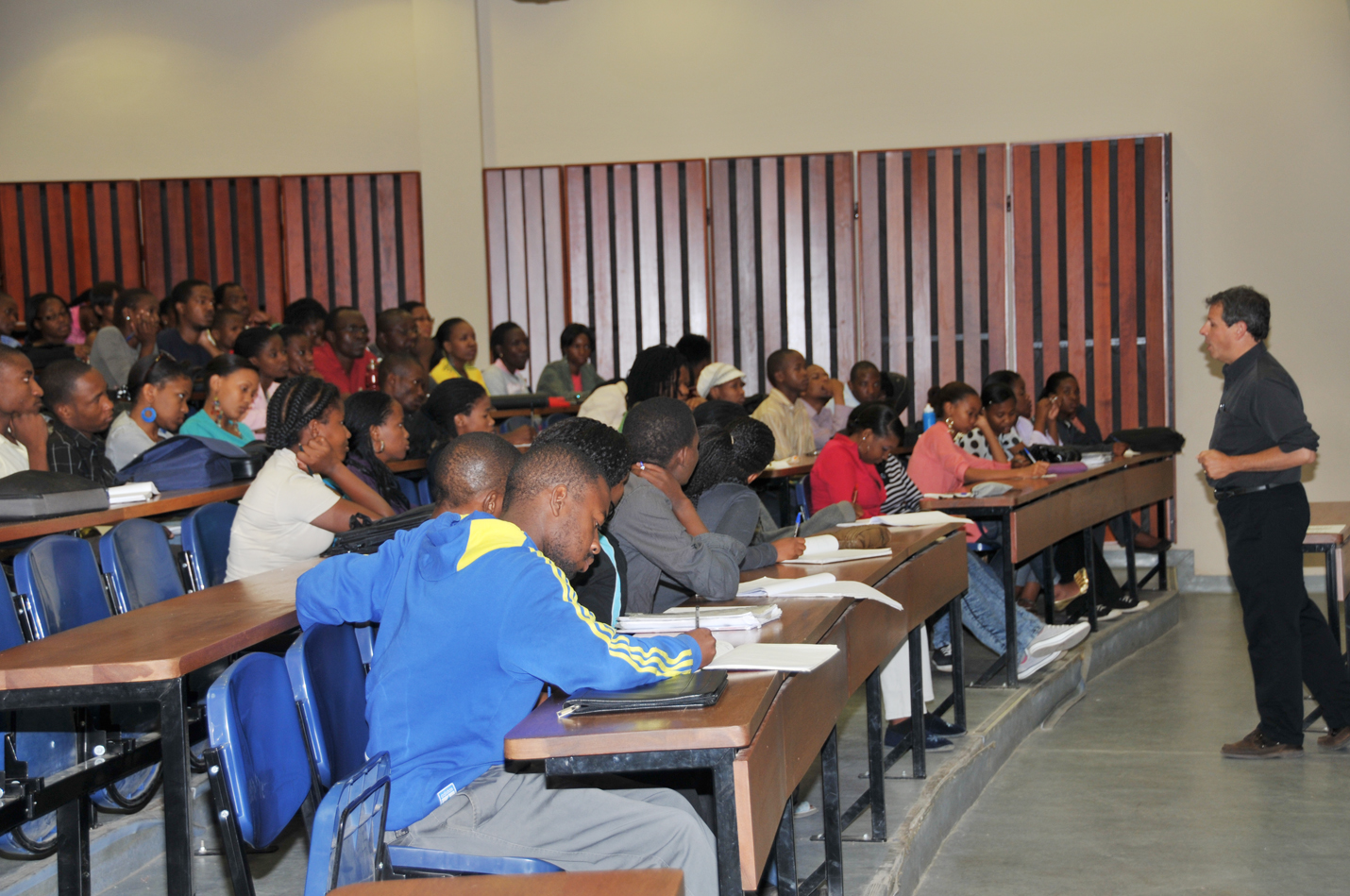 University of Botswana MPhil and PhD Scholarships in Botswana, 2018